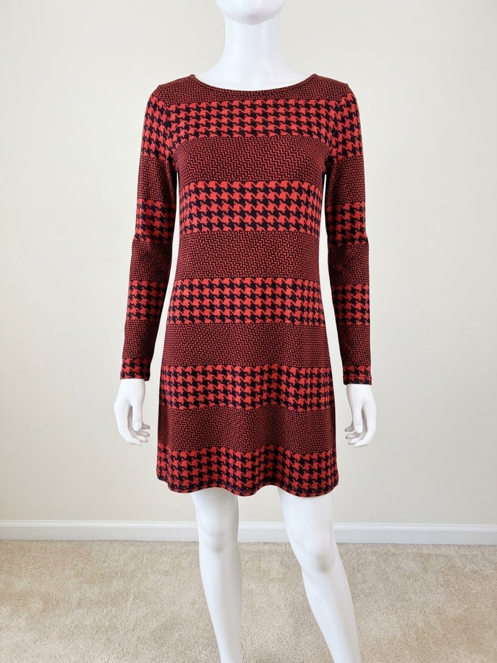 Michael Kors Red and Black Houndstooth Knit Long Sleeve A-Line Dress